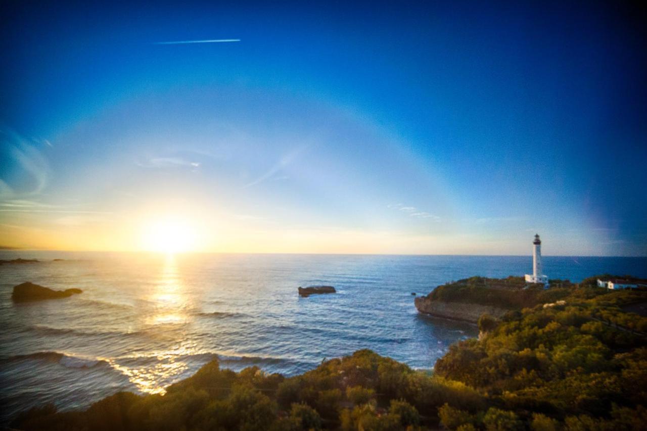 Les Echappees Belles - Studio Du Phare Биарриц Экстерьер фото